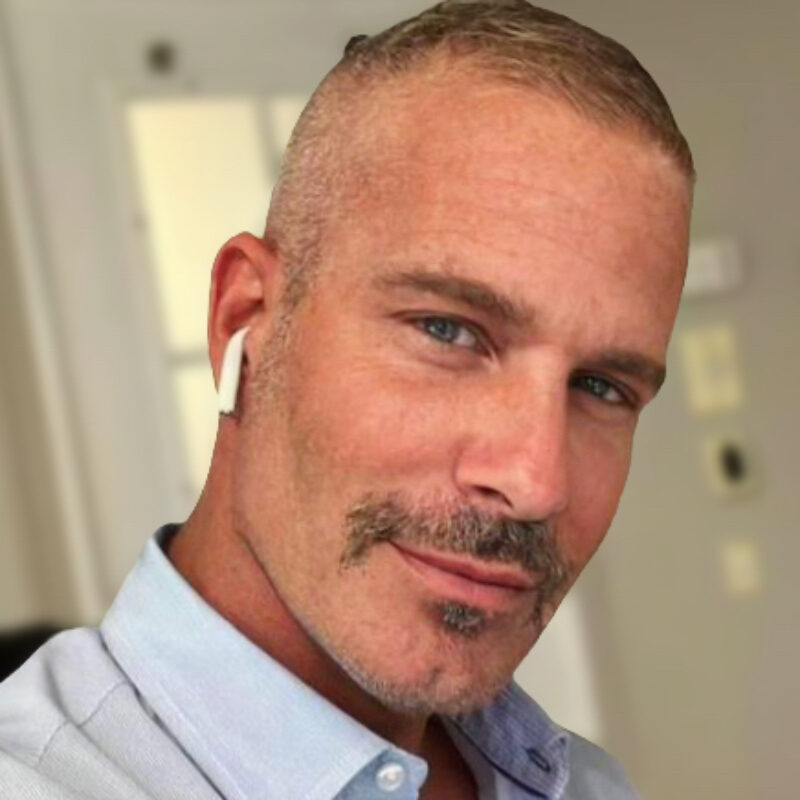 Profile picture of Lucas Walker