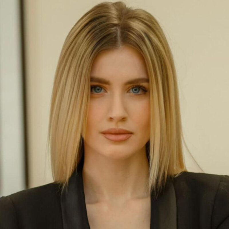 Profile picture of Lucy Roberts