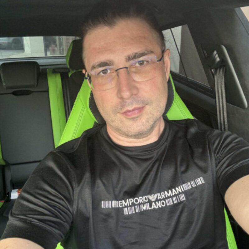 Profile picture of Mark Santos