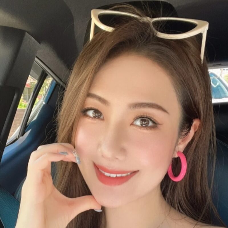 Profile picture of Mei Huang